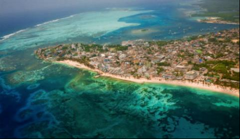 Photo: Aerial view of San Andres Island in the Colombian Caribbean. Source: Ministry of Commerce, Industry and Tourism of Colombia.